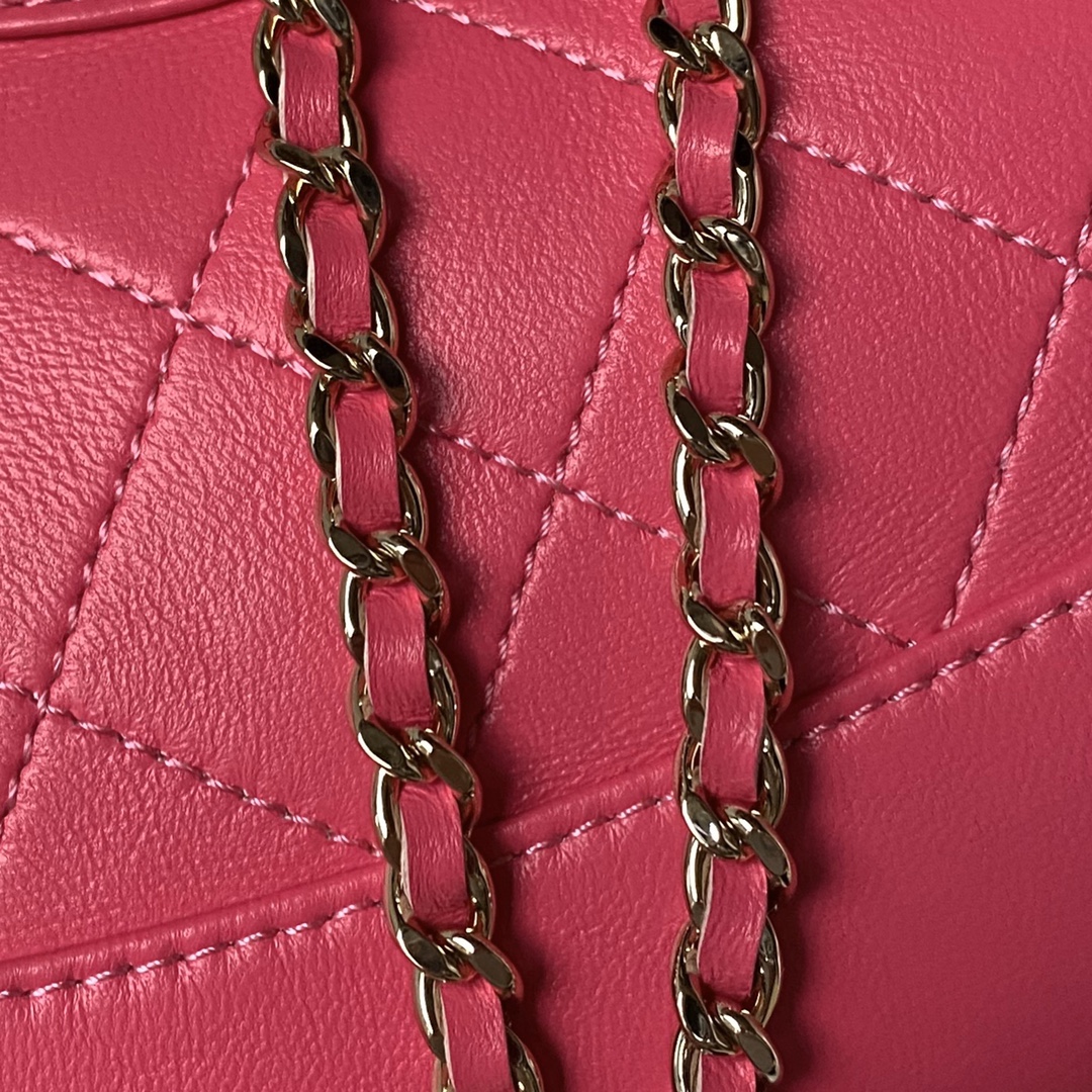 Calfskin Nano 31 Chain Shoulder Bag Handbag AP3656 Rose Red